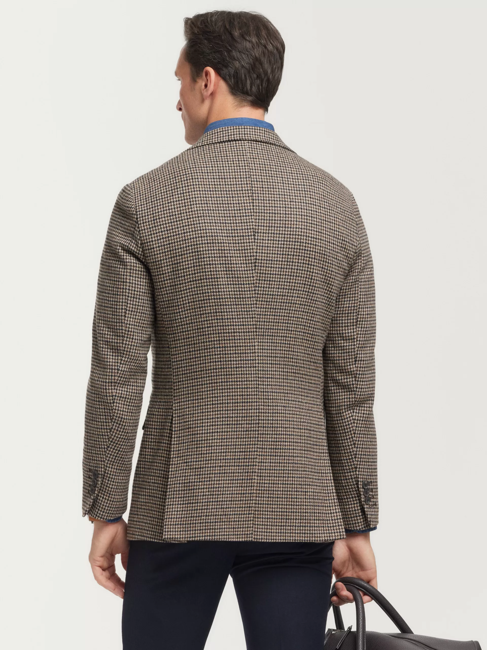 americana_charlie_twist_marrn_2.webp Fashion Alvaro Moreno AMERICANA CHARLIE TWIST MARRÓN Marrón