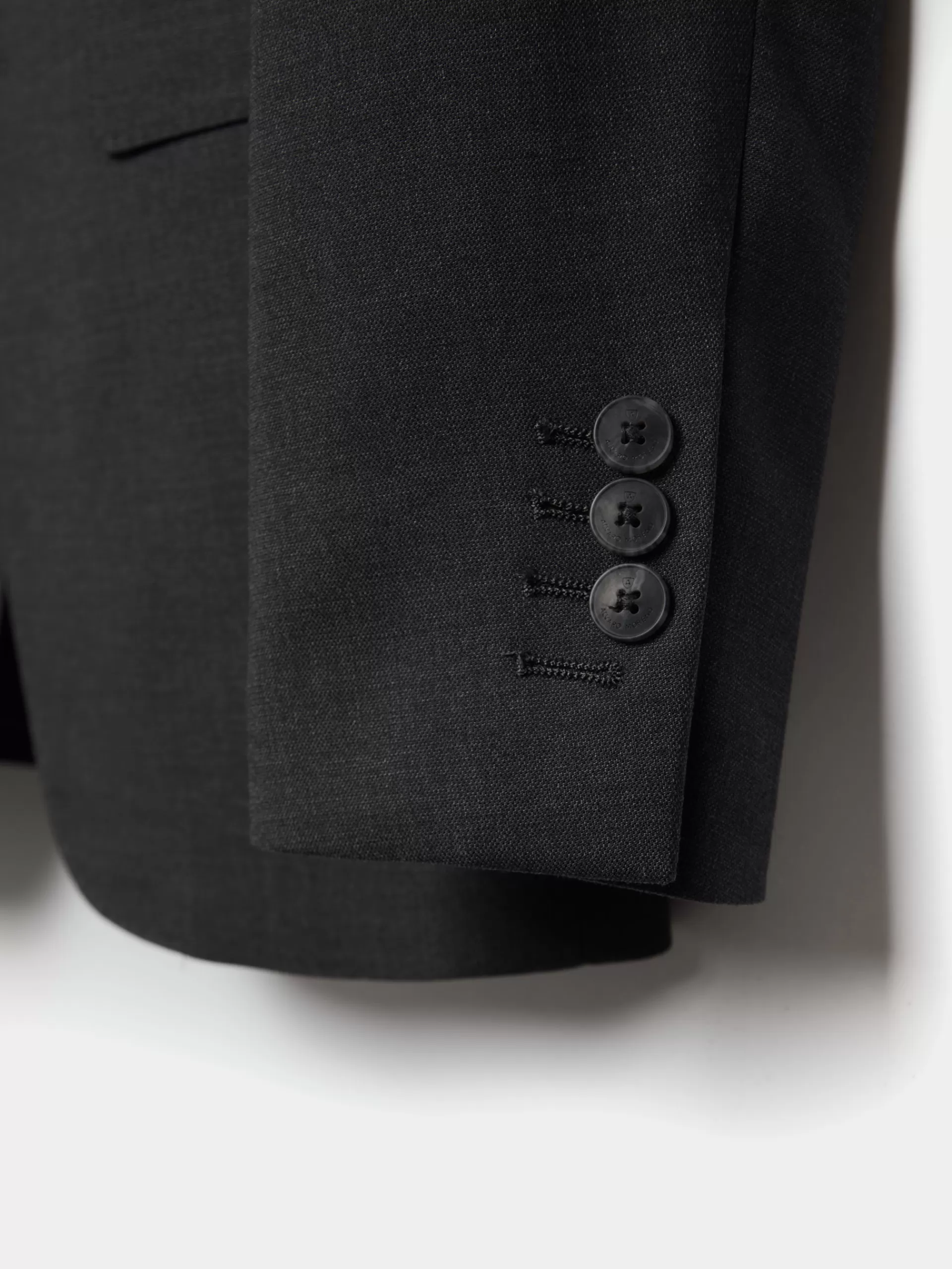 americana_fil_a_fil_gris_9-1.webp Hot Alvaro Moreno AMERICANA FIL A FIL Gris