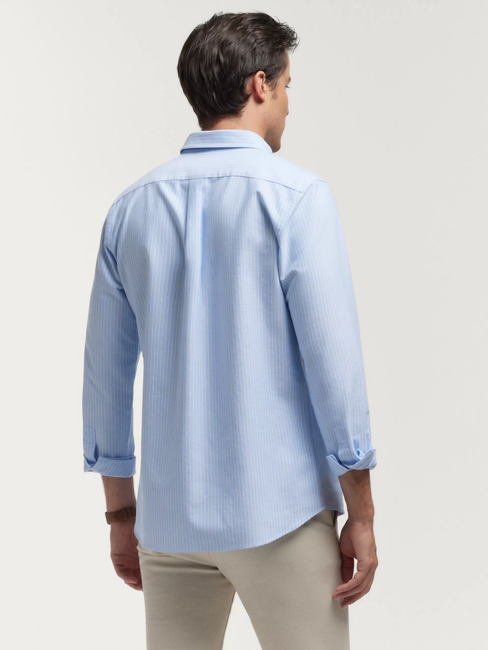 camisa_oxford_diplo_celeste_2.webp Clearance Alvaro Moreno CAMISA OXFORD DIPLO Celeste