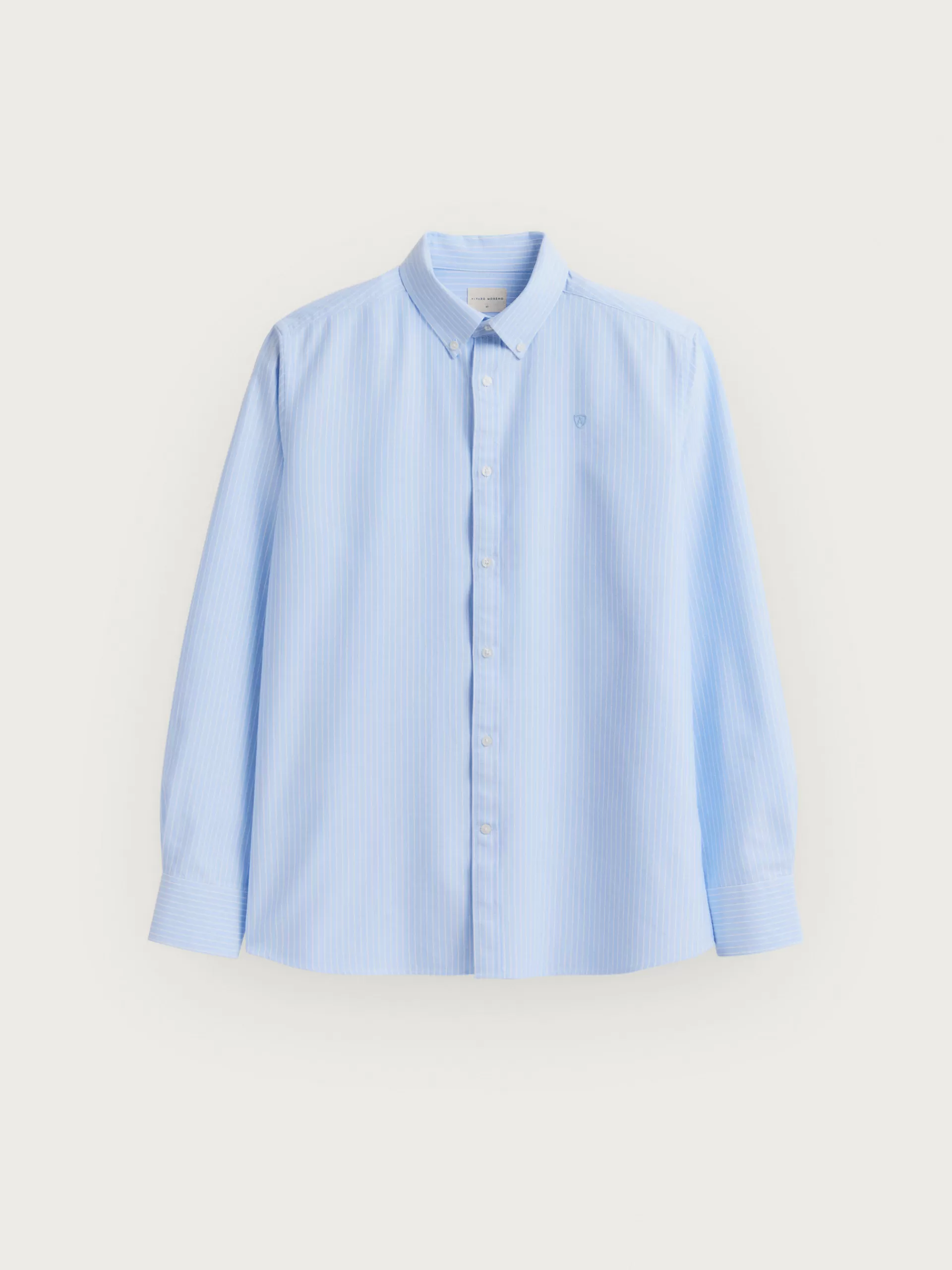 camisa_oxford_diplo_celeste_4.webp Clearance Alvaro Moreno CAMISA OXFORD DIPLO Celeste