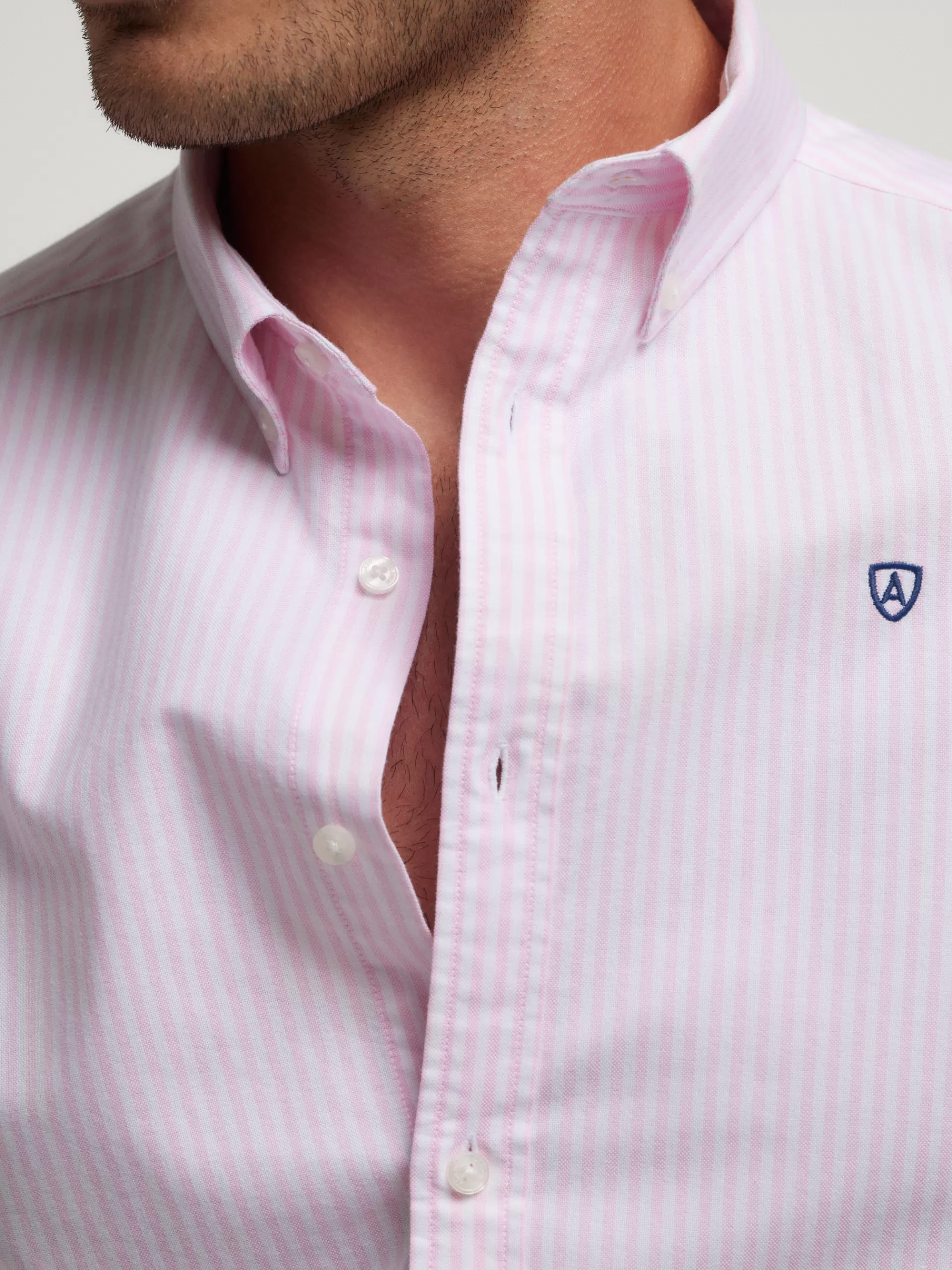 camisa_oxford_rayas_rosa_4.webp Sale Alvaro Moreno CAMISA OXFORD RAYAS Rosa