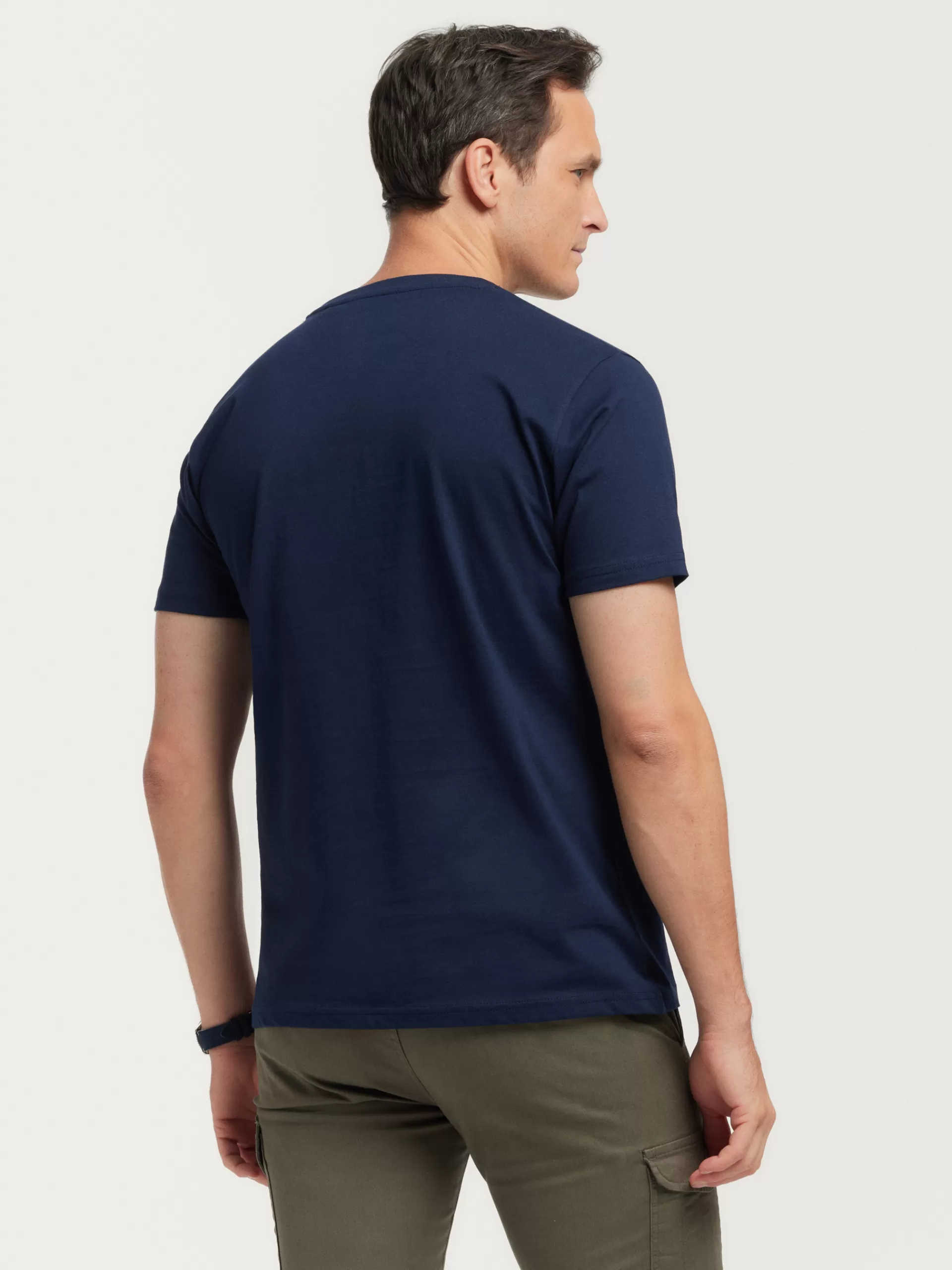camiseta_basica_azul_marino_2.webp Store Alvaro Moreno CAMISETA BASICA Azul Marino