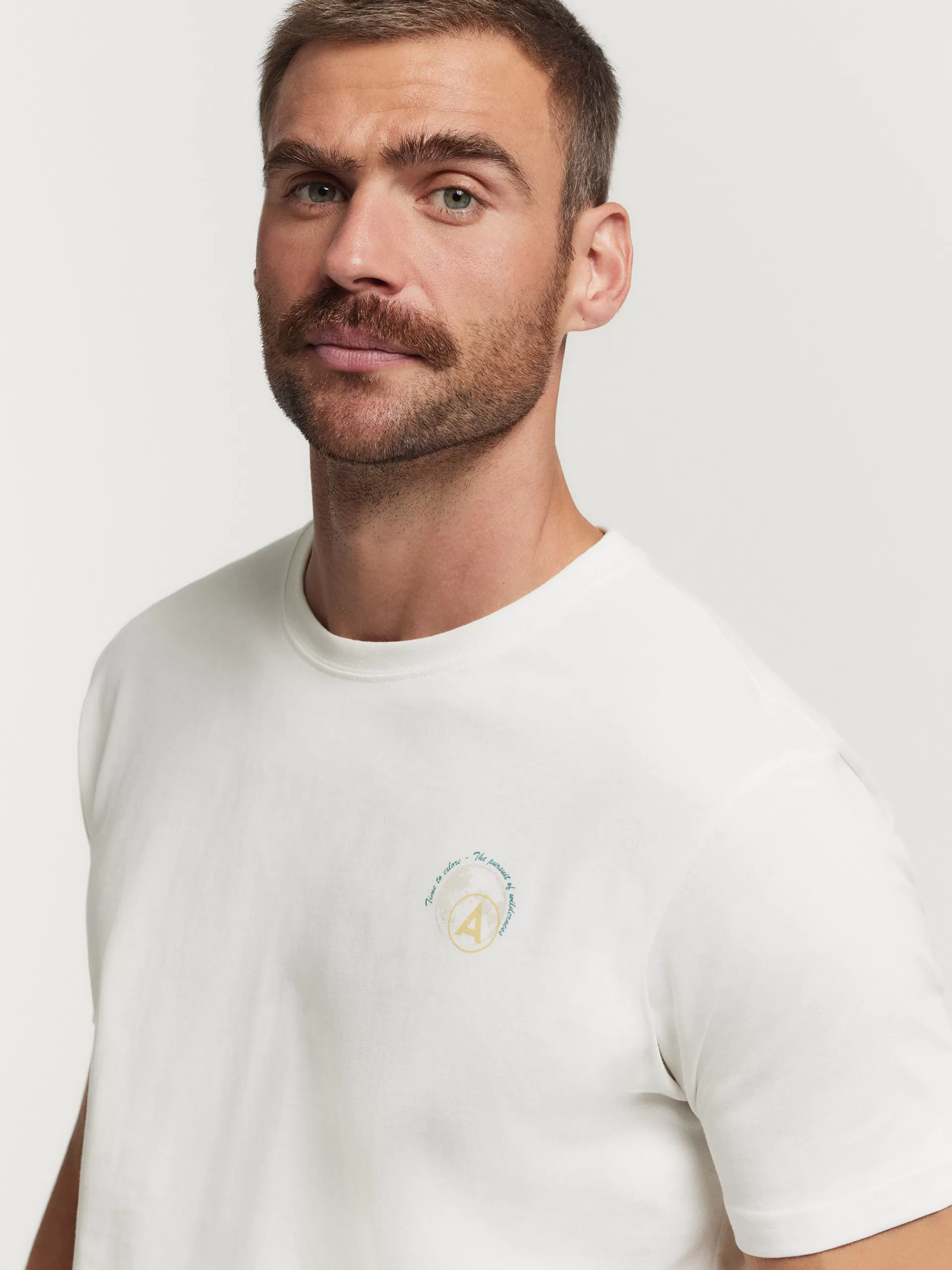 camiseta_landscape_blanco_3.webp Cheap Alvaro Moreno CAMISETA LANDSCAPE Blanco