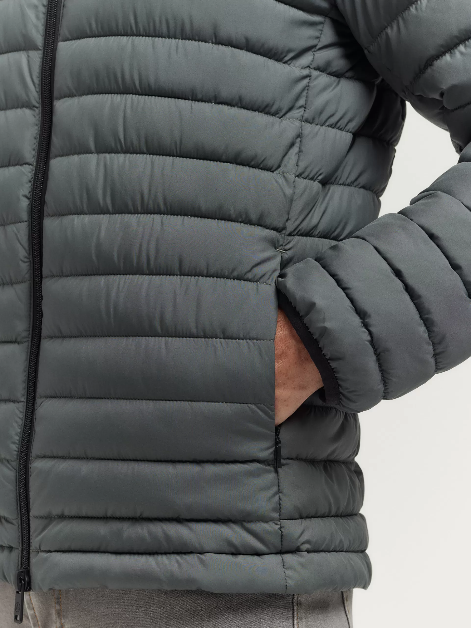 cazadora_trout_verde_4.webp Online Alvaro Moreno CAZADORA TROUT Verde