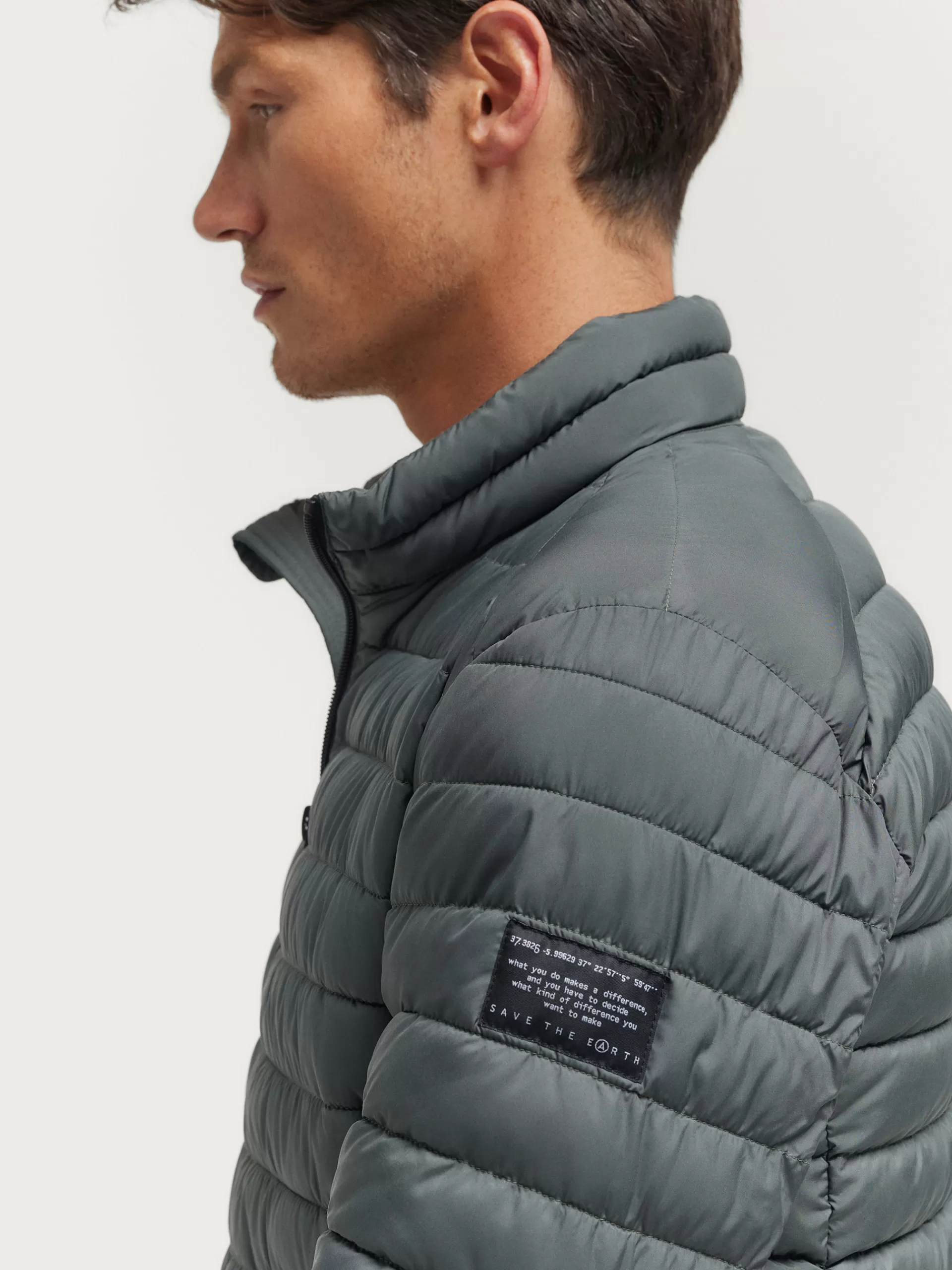 cazadora_trout_verde_5.webp Online Alvaro Moreno CAZADORA TROUT Verde