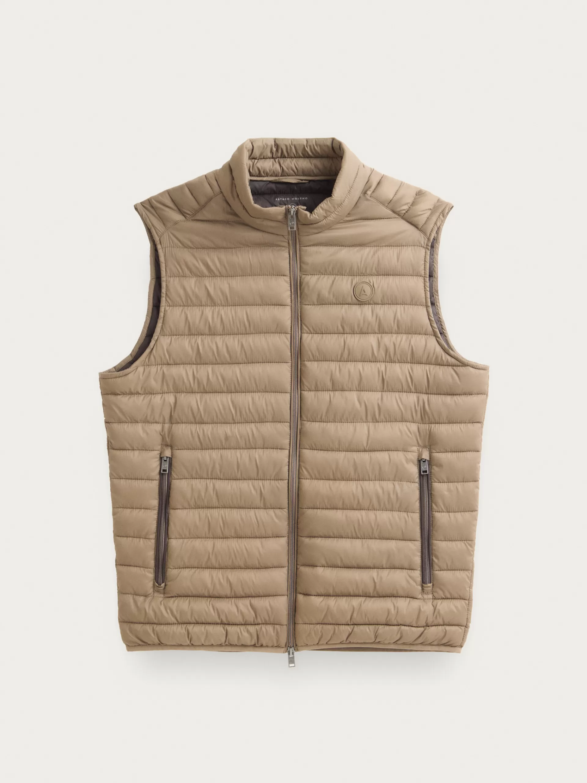 chaleco_denker_camel_6.webp Fashion Alvaro Moreno CHALECO DENKER Camel