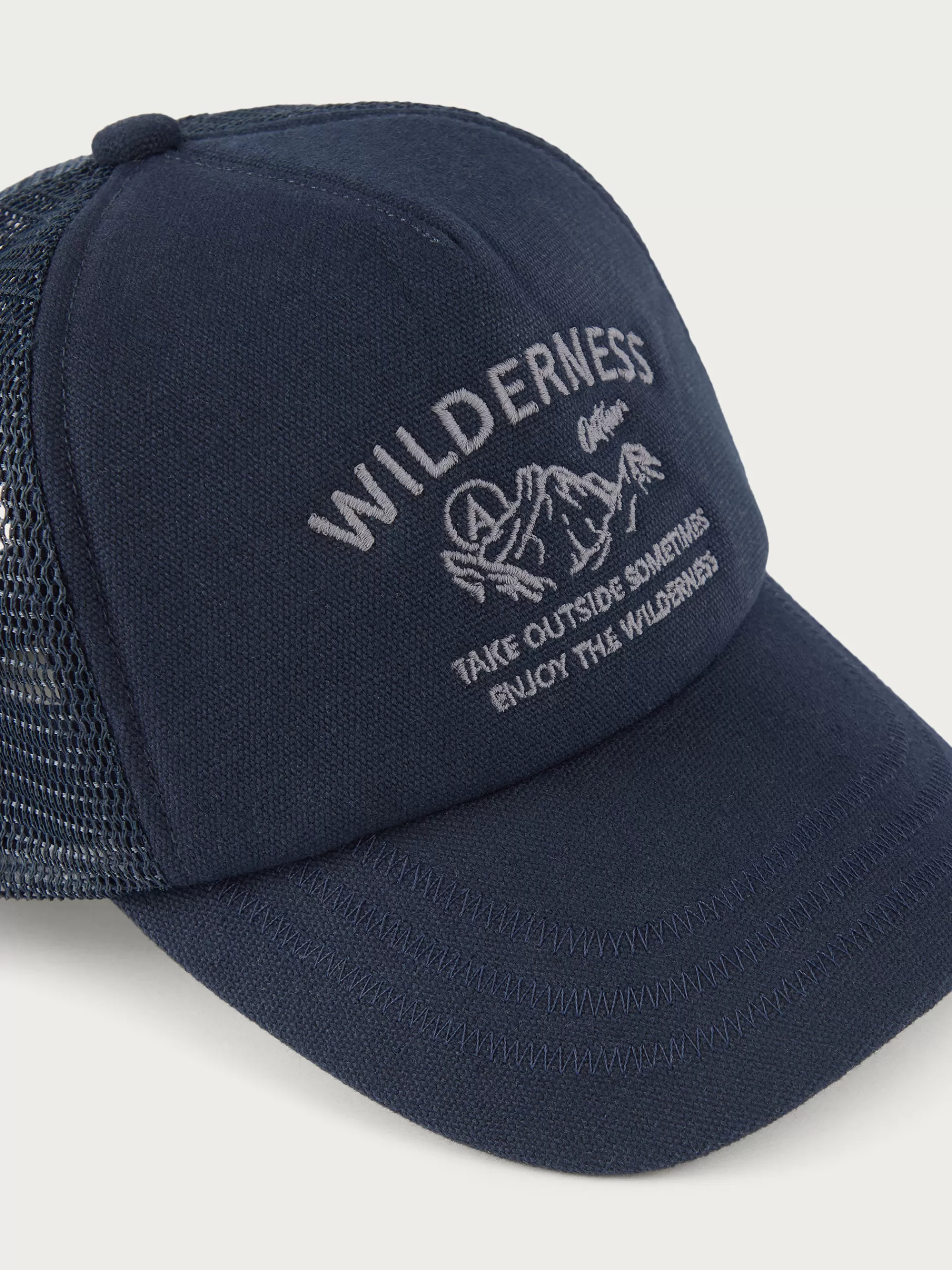 gorra_truck_bordada_azul_marino_3.webp Best Alvaro Moreno GORRA TRUCK BORDADA Azul Marino