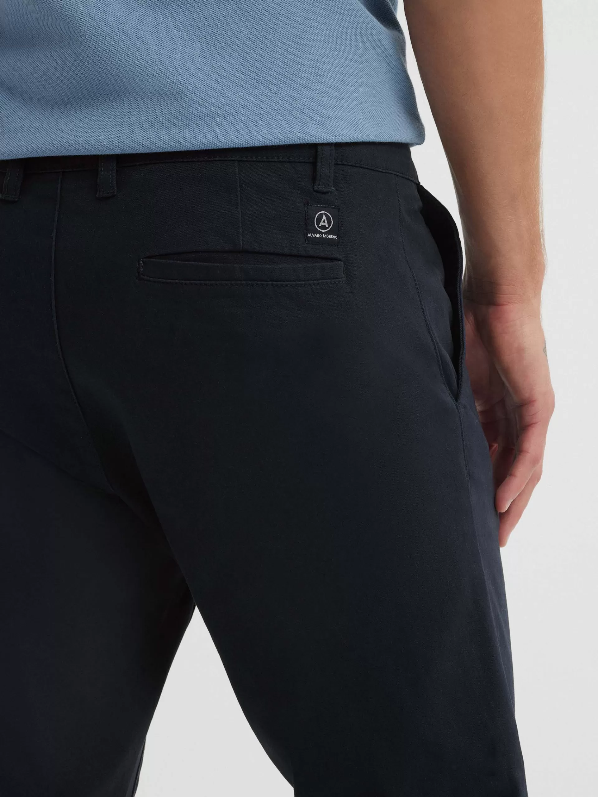 pantalon_chino_comfort_azul_marino_3.webp Flash Sale Alvaro Moreno PANTALON CHINO COMFORT Azul Marino