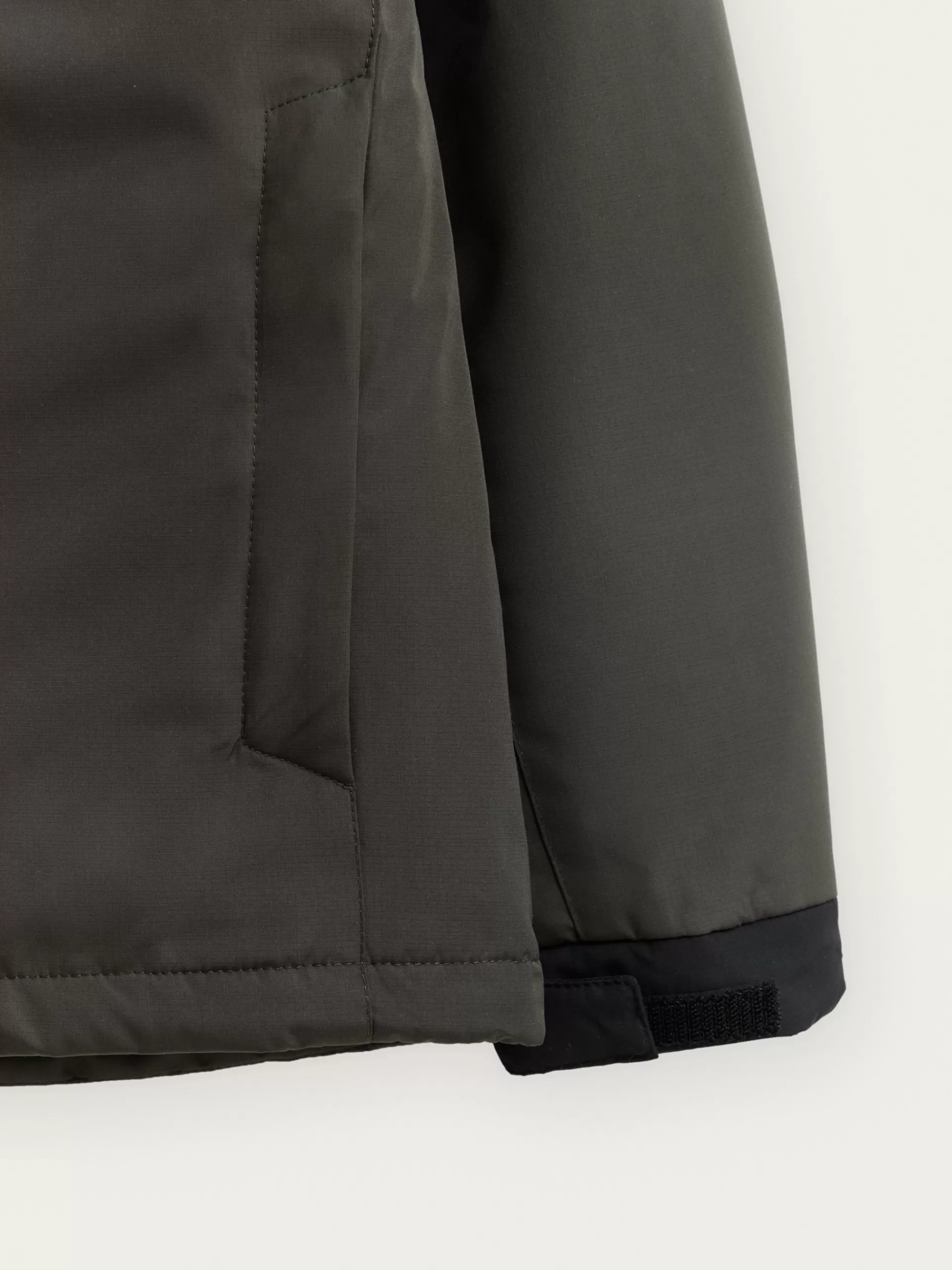 parka_explore_verde_9.webp Fashion Alvaro Moreno PARKA EXPLORE Verde